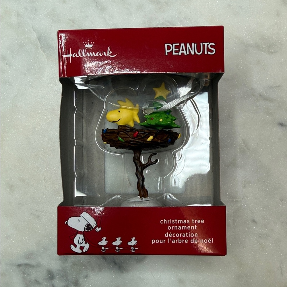 Hallmark Peanuts Woodstock Holiday Christmas Tree Ornament 1HCM4591